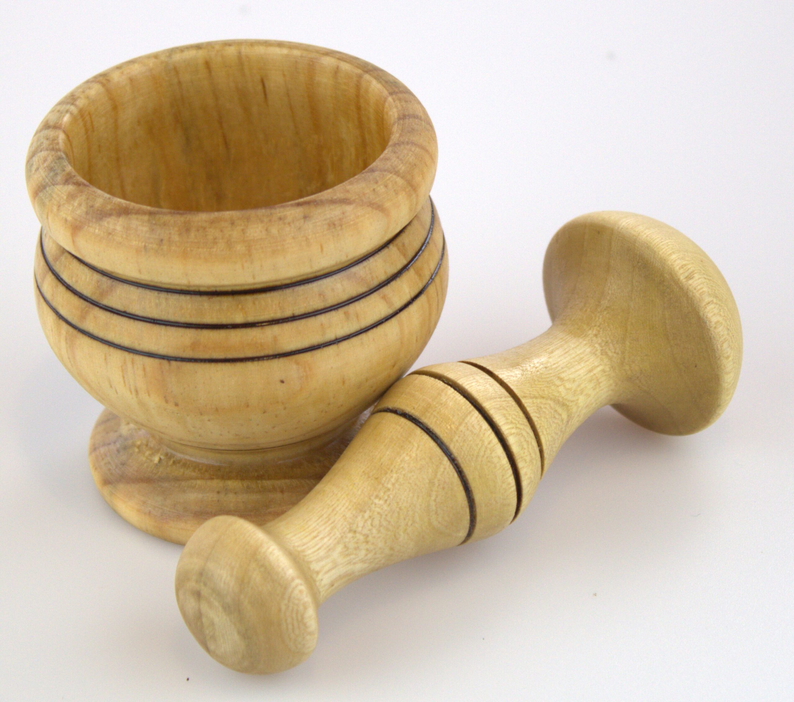 Artesanía en Madera y Bisutería DJP