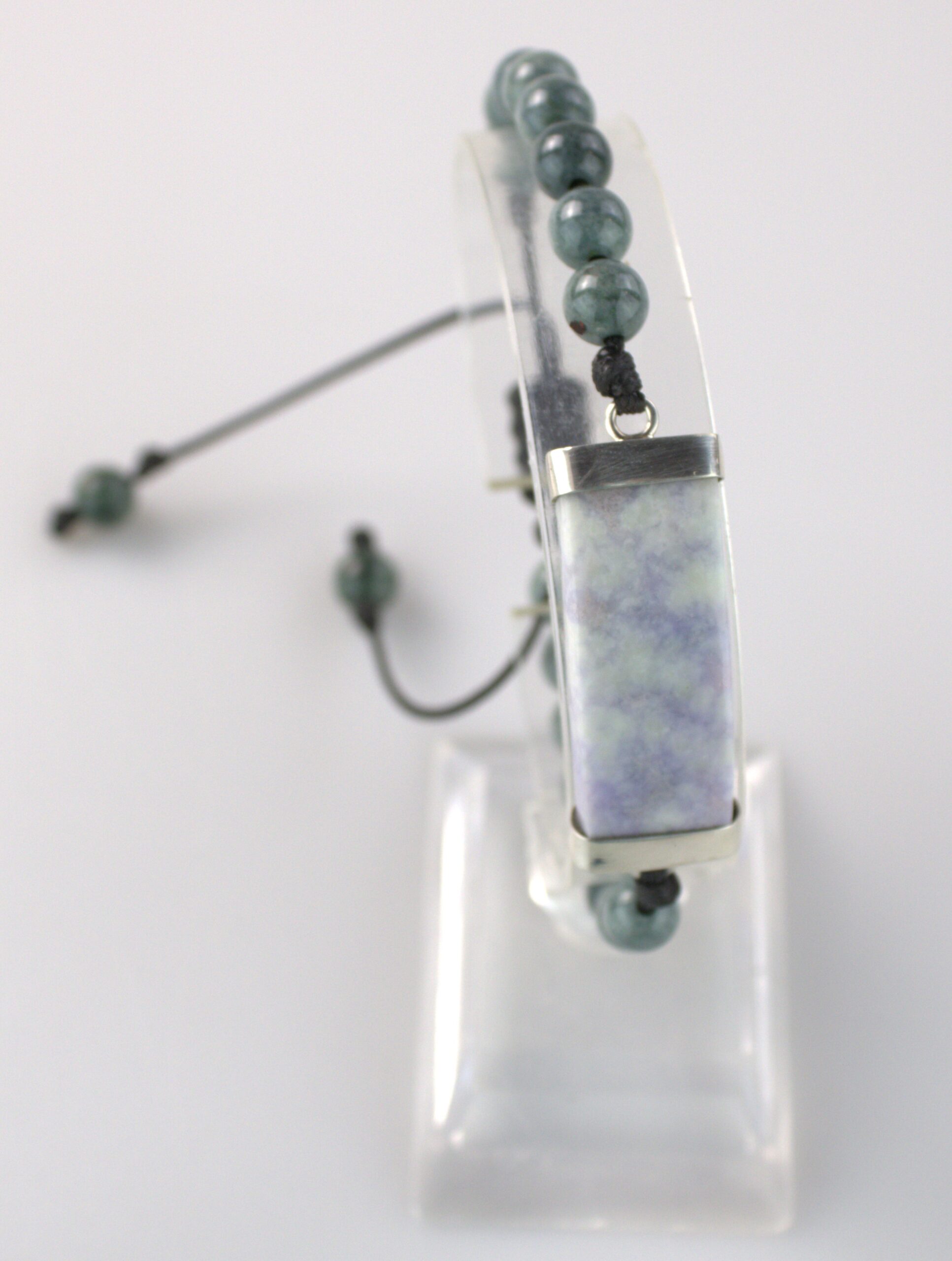 Jade Plata Cuero Piedras